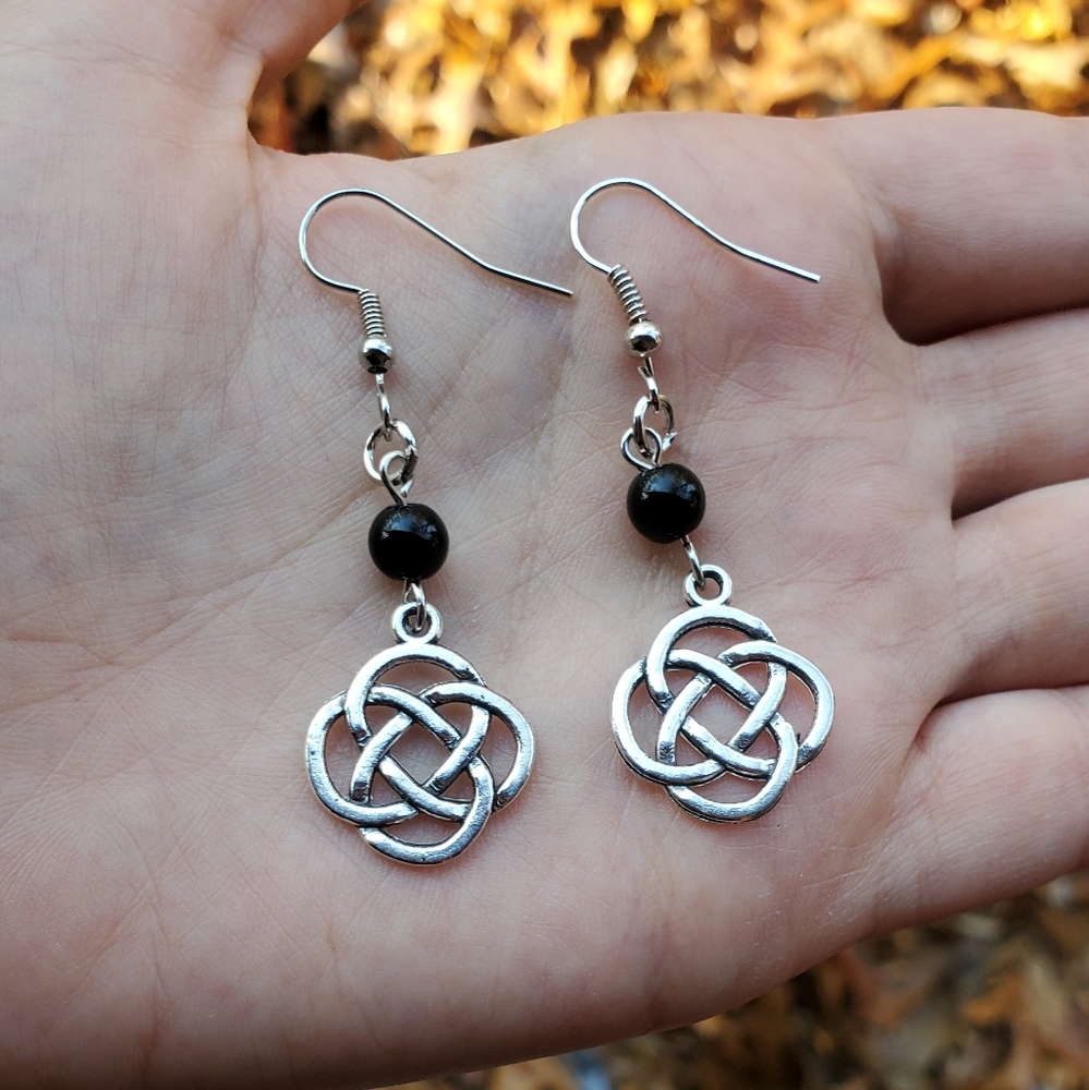 NWOT Silver Celtic Bead Drop Earrings - Picture 6 of 6